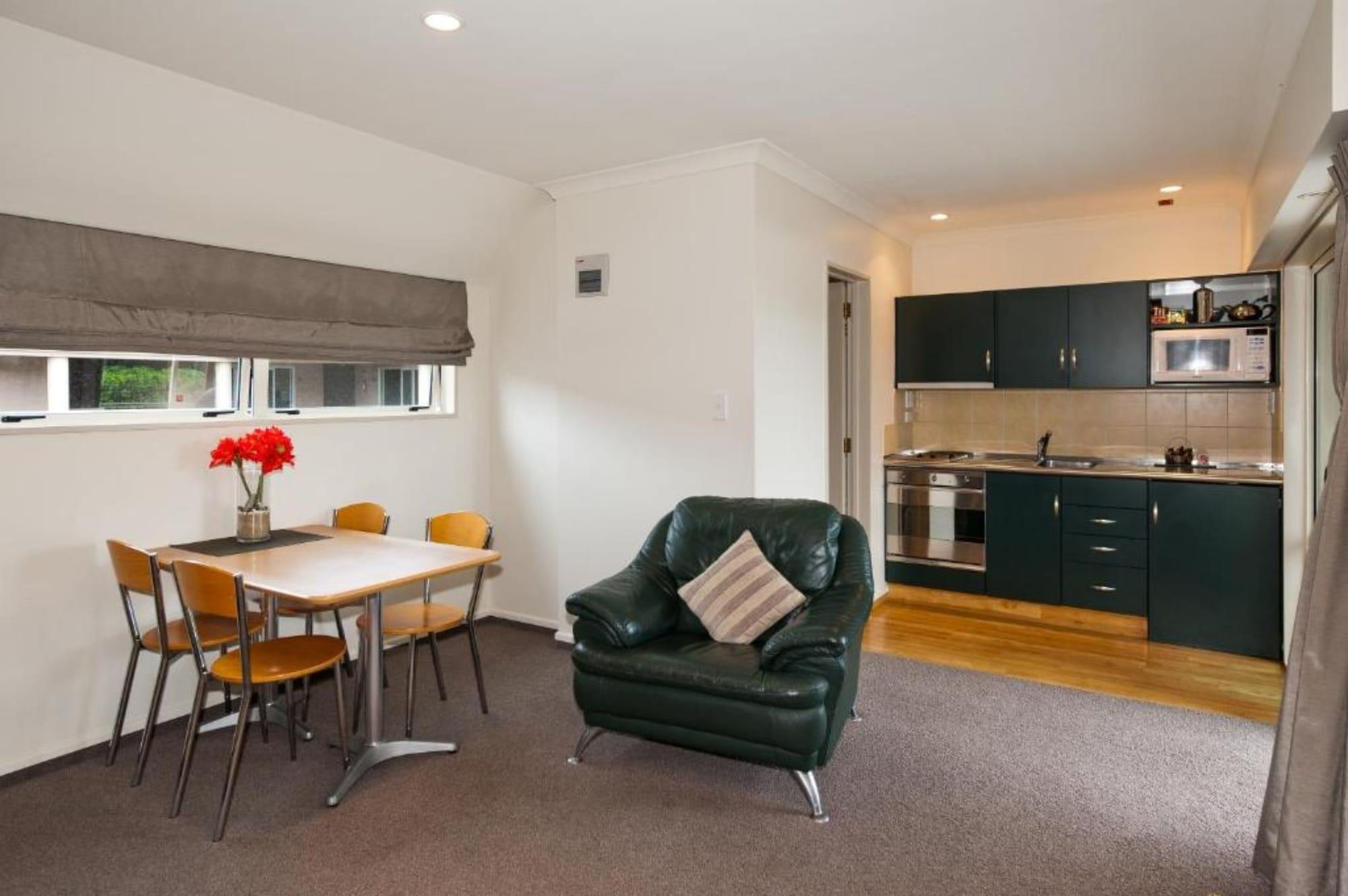 콜롬보 인 더 시티 크라이스트처치 외부 사진 A one-bedroom apartment at the University of Waikato's accommodation village